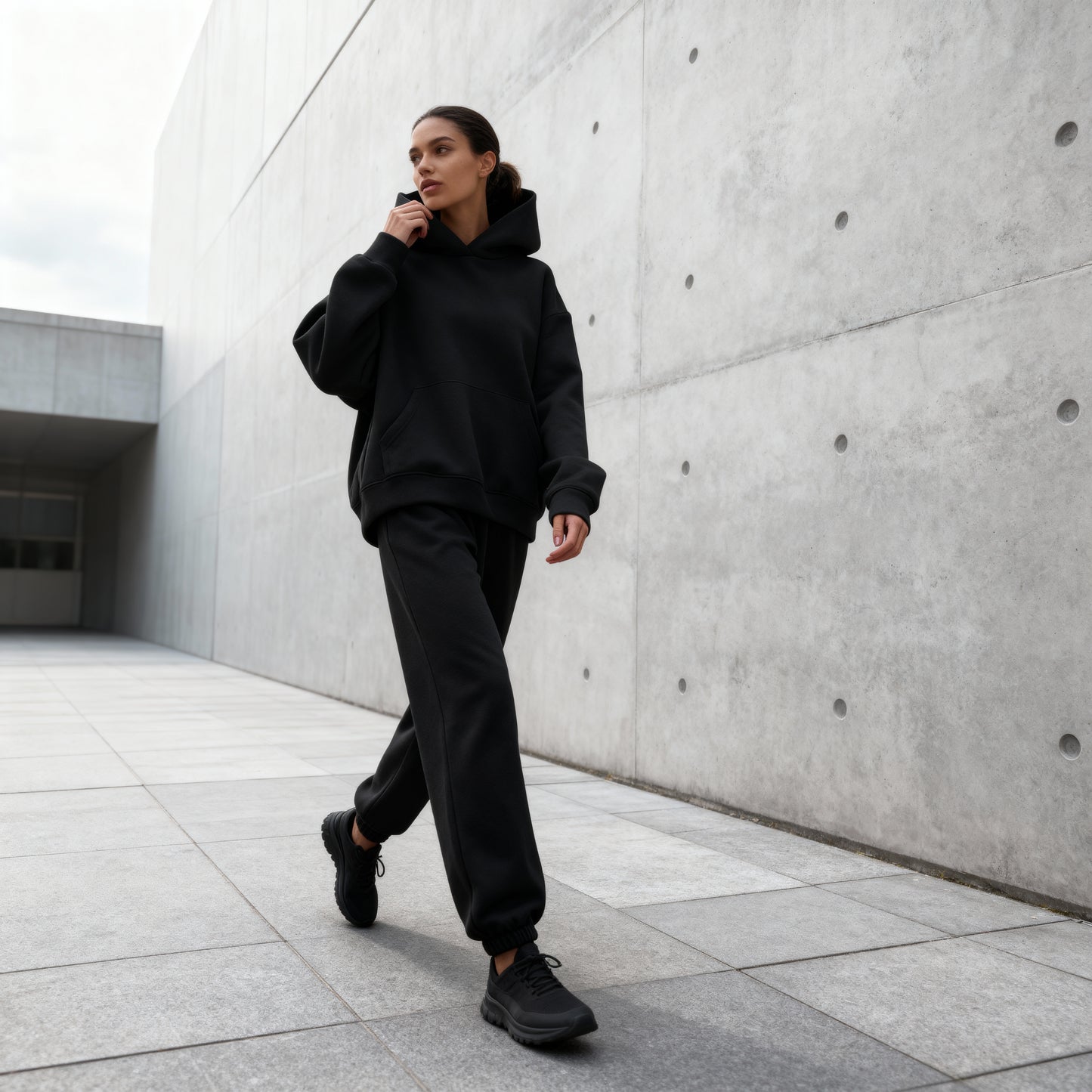 Serene Lounge Hoodie & Jogger Set – Women’s Relaxed Loungewear